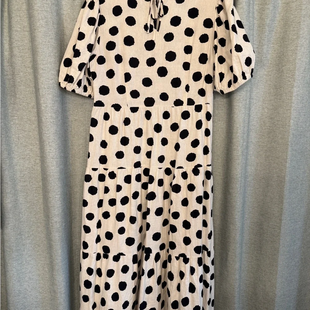 Who What Wear Black and Cream Polka Dot Maxi Dress - Picture 2 of 3